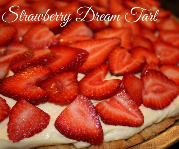 Strawberry-Dream-Tart-by-virginiasweetpea.com